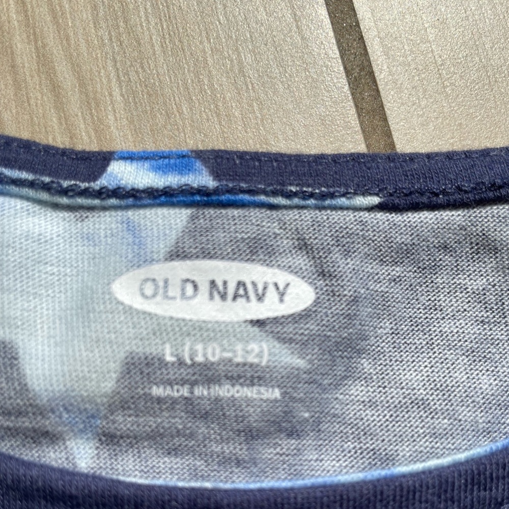 Old navy blue star sleeveless